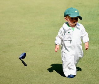 Illustration for article titled The Masters Par 3 Contest Gave Us Our New Favorite Sports Baby
